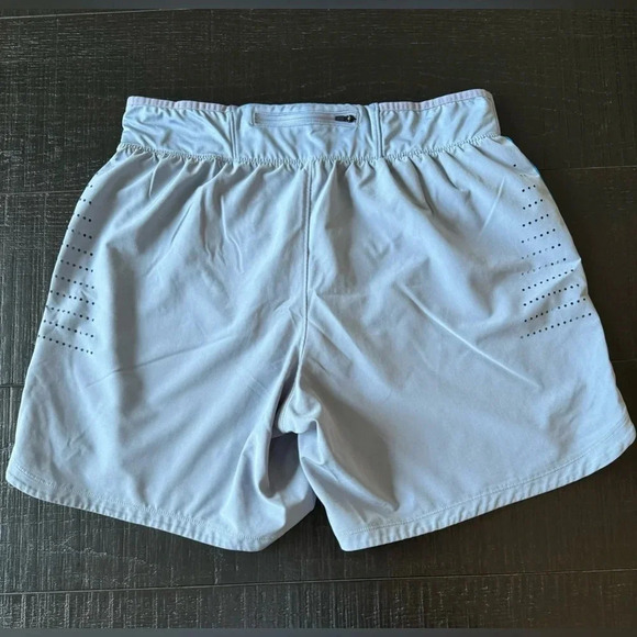 Under Armour Men SpeedPocket Lined Running Shorts Light Blue  Size Large - Picture 2 of 8